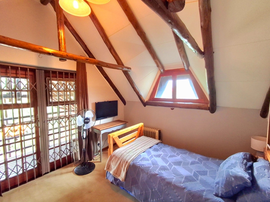 5 Bedroom Property for Sale in River Lodge Estate Free State